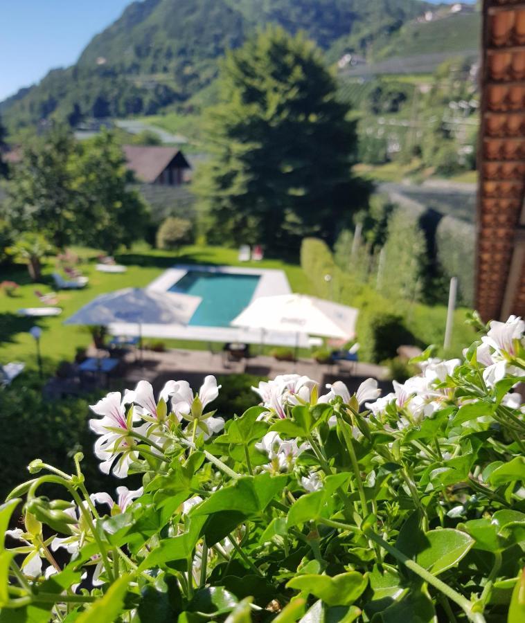 Pension Gartscheid Lana Bagian luar foto